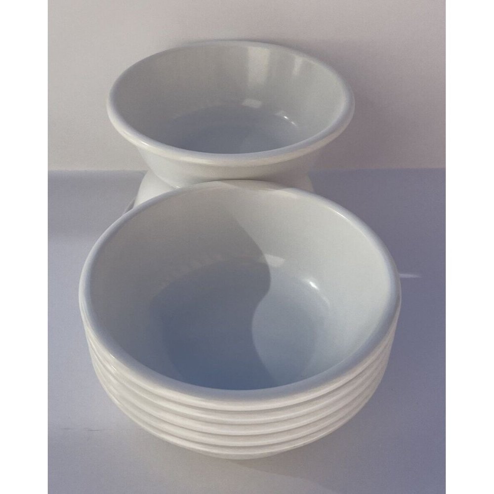 7 White Rubbermaid Melamine Cereal/Soup Bowls #3836 EUC!